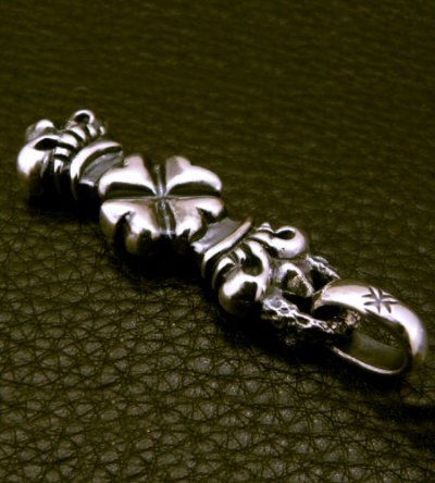 画像6: Half 4 Heart Crown Chiseled Loop With H.W.O Pendant