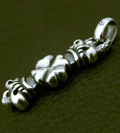 画像4: Half 4 Heart Crown Chiseled Loop With H.W.O Pendant