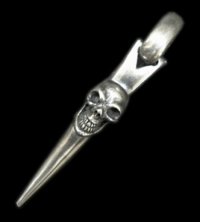 Skull Dagger Pendat
