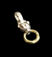 1/8 Panther With Gold O-ring Pendant [Platinum Finish]