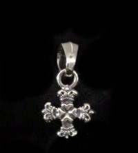 1/64 4 Heart Crown Cross With H.W.O Pendant
