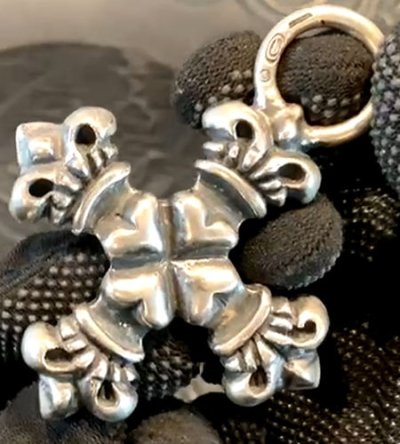 画像9: 4Heart Crown Short Cross Pendant