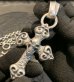 画像18: Skull On Half 4Heart Chiseled Cross With Chevron Bail Pendant