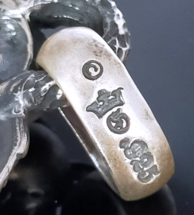 画像11: Skull On Snake Buckle With Atelier Mark Button Pendant