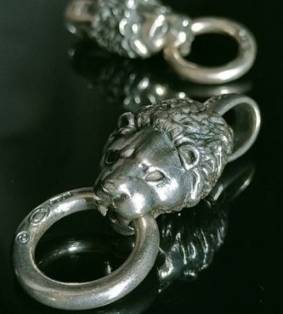 画像11: Old Large Lion Pendant