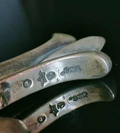 画像11: Limited Grooved Long Cross With Chevron Bail Pendant