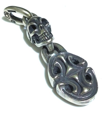 画像3: Half Single Skull With Sculpted Oval Pendant