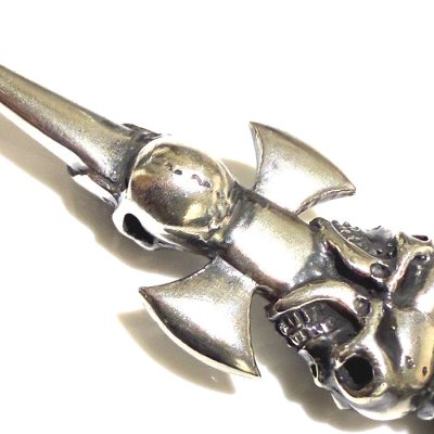 画像5: Half Triple Skull Dagger With Crown Round Bottom Pendant
