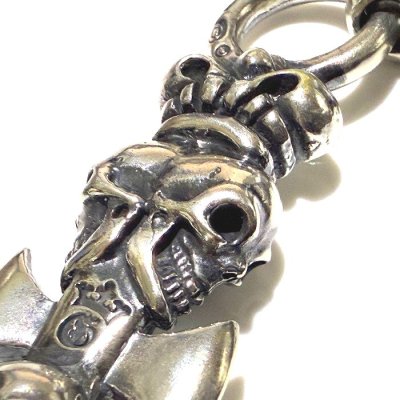 画像6: Half Triple Skull Dagger With Crown Round Bottom Pendant