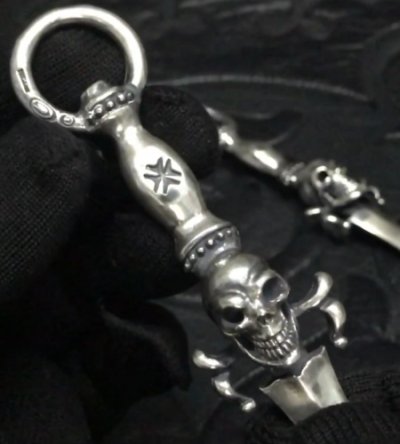 画像8: Dagger With Skull Pendant