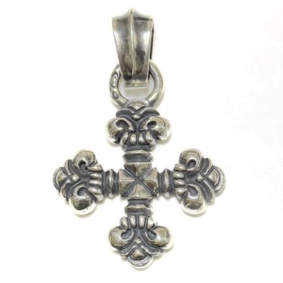 画像2: Quarter Gothic Cross With Chevron Bail Pendant