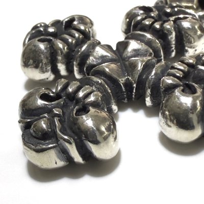 画像9: Quarter Gothic Cross With Chevron Bail Pendant