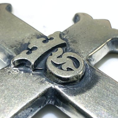 画像3: Raised G & Crown Constantin Long Cross Pendant