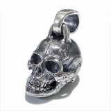 Quarter Large Skull Full Head Pendant 