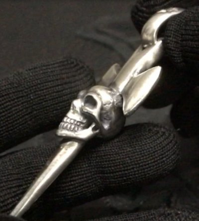 画像14: Single Skull Dagger Round Bottom Pendant