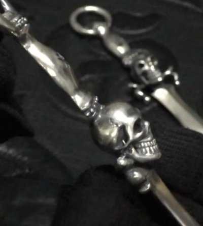 画像12: Dagger With Skull With H.W.O Pendant