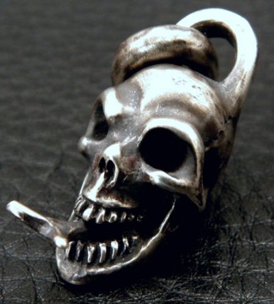 画像9: Single Skull With Snake Tongue Pendant