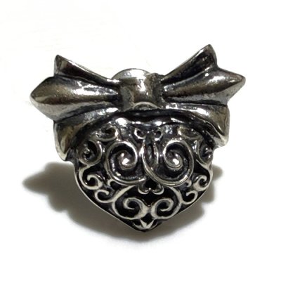 画像1: Quarter Heart With 1/16 Gothic Flare Pierce