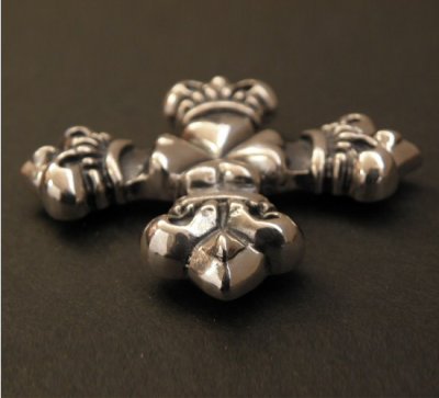 画像4: 4Heart crown cross Pins