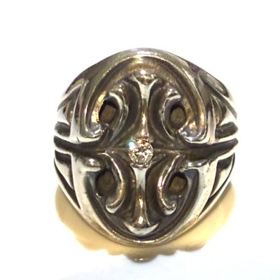 画像1: Sculpted Oval Signet Ring With CZ Diamond