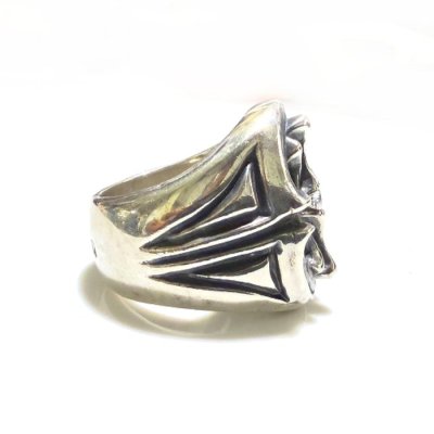 画像3: Sculpted Oval Signet Ring With CZ Diamond