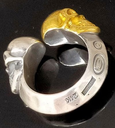 画像2: Pure Gold Wrap Quarter Skull With Half Triangle Wire Ring
