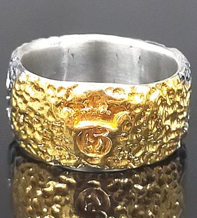 画像4: Pure Gold Wrap Multi Engraved Large Chiseled H.W.O Ring [G&Crown]