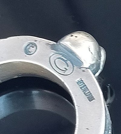 画像9: Twelve Small Skull On 7.5mm Wide Side Flat Chiseled Reel Ring