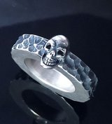 Twelve Small Skull On 6.5mm Wide Side Flat Chiseled Ring Bold