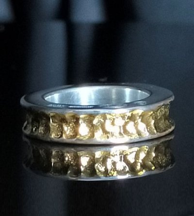 画像7: Pure Gold Wrap 7 x 5mm Wide Bolo Neck Chiseled Reel Ring