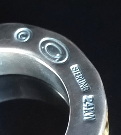 画像9: Pure Gold Wrap 7 x 5mm Wide Bolo Neck Chiseled Reel Ring