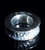 10 x 5.8mm Wide Bolo Neck Chiseled Reel Ring
