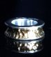 画像4: Pure Gold Wrap 10 x 6mm Wide Bolo Neck Chiseled Reel Ring