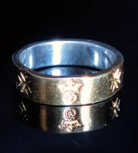 Pure Gold Wrap Flat Bar Ring