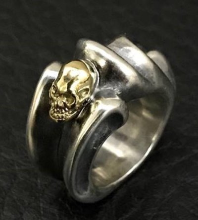 画像9: Gothic ring With 18k Gold T-bar skull