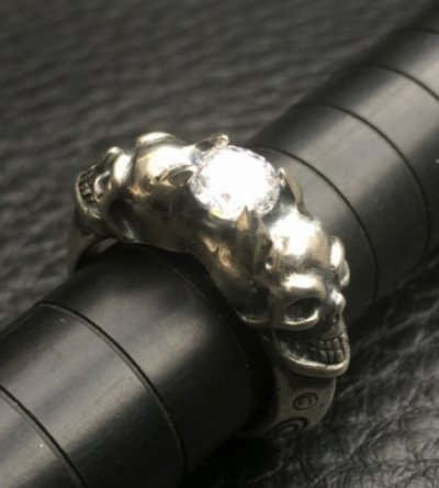 画像11: Quarter Size Devil Skull Triangle Wire Bangle Diamond Ring