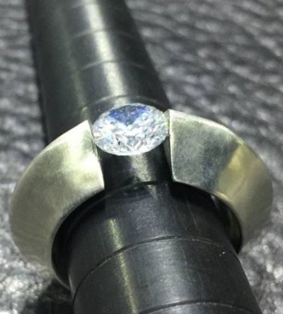 画像9: Floating Diamond With Triangle Wire Ring