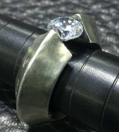 画像8: Floating Diamond With Triangle Wire Ring