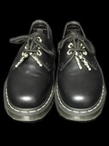 Dr Martens On 4Herat Cross With Bolo Tip & Grommet