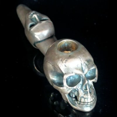 画像1: Large Skull With Face Ring Ideal Smoke Pipe
