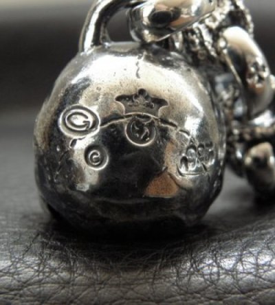 画像7: Half Large Skull With H.W.O & Chiseled Anchor Links With Lion Head Wallet Hanger