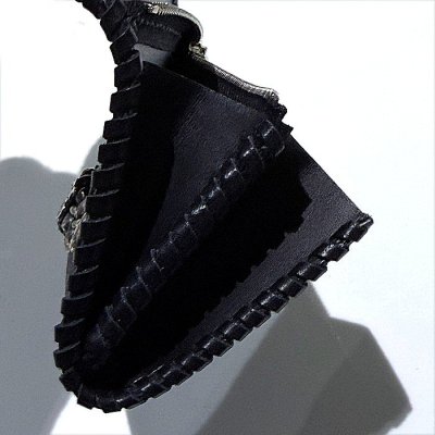 画像14: G&Crown Quarter Cross Oval With Crown With Buffalo Leather Coin & Card Case With Zipper (Black)