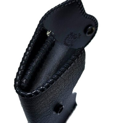 画像12: G&Crown Quarter Cross Oval With Crown With Buffalo Leather Coin & Card Case With Zipper (Black)