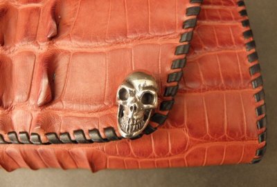 画像6: Crocodile W-Spine Tail Wallet With Skull Button