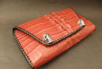 画像5: Crocodile W-Spine Tail Wallet With Skull Button