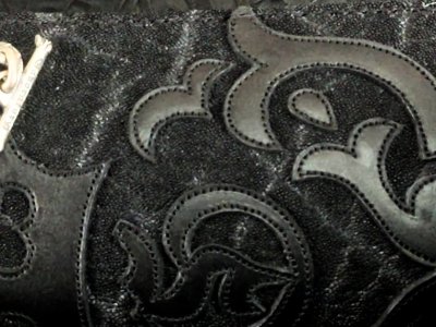 画像4: Atelier Mark Overlay Elephant Round Zip Wallet