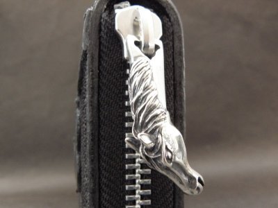 画像7: Atelier Mark Overlay Saddle Leather Round Zip Wallet (Black)