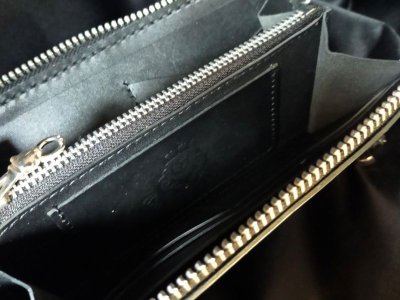 画像8: Atelier Mark Overlay Saddle Leather J -Zipper Wallet (Slim Type・Black)