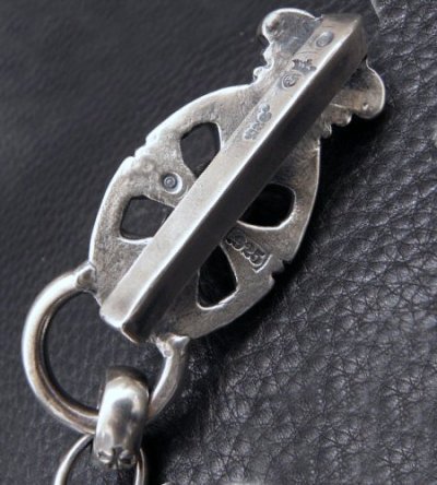 画像13: Skull On Crown Cross Oval Keeper With All H.W.O Links & Single Skull Drop Chain