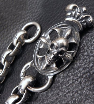 画像10: Skull On Crown Cross Oval Keeper With All H.W.O Links & Single Skull Drop Chain